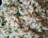Foto del paso 2 de la receta: Arroz frito con ajo y hojas de laurel