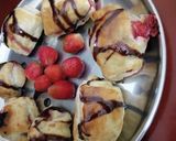 A picture of step 5 of Strawberry and chocolate pastry#themechallenge.