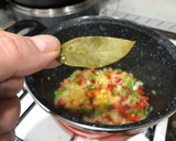 Foto del paso 3 de la receta: Guiso de ajo patatas a lo pobre y a mi manera