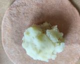 A picture of step 6 of Gajar-Aloo Paratha.
