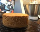 Foto langkah ke 1 dari resep Salted Caramel Cake.