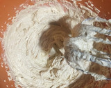 Foto del paso 3 de la receta: Nestlé Toll House Cookies (Galletas con chips de chocolate)