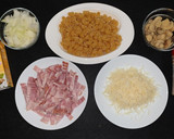 Foto del paso 1 de la receta: Pasta tiburón🦈 o coditos a la carbonara