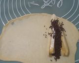 Foto langkah ke 5 dari resep 36. Roti Pisang Coklat Keju.