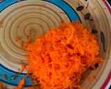A picture of step 1 of Carrot laddu.