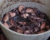 Foto langkah ke 5 dari resep 109. Cumi Hitam ala Mama.