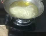 A picture of step 2 of Instant Fried Noodles.