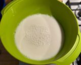 A picture of step 3 of Sourdough pizza.
