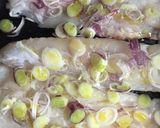 Foto del paso 1 de la receta: Merluza al horno con cebolla