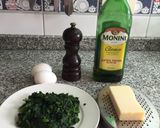 Foto del paso 1 de la receta: Huevo revuelto con espinaca