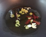 Foto del paso 4 de la receta: Pollo al Pil Pil