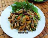 รูปขั้นตอนการทำที่ 3 ของ ลาบหอยแมลงภู่ โดย.ทำครัวง่ายๆbyจุไรรัตน์