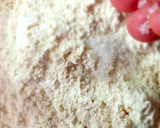 Foto del paso 1 de la receta: Coca de mollita o torta de migas alicantina