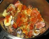 Foto del paso 4 de la receta Guiso de patatas con marisco