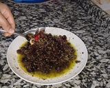 صورة لخطوة 3 من وصفة تتبيلة الزيتون الأسود