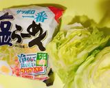 A picture of step 1 of Sapporo Ichiban Shio Ramen – Light & Spicy Twist.