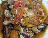 Foto langkah ke 6 dari resep Panggang banyar(kembung) masak pedas ala-ala.