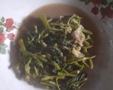Foto langkah ke 3 dari resep Oseng Kangkung Simple Terasi Pedas.