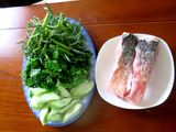 Canh cá nấu rau rút, mướp, rau ngót