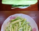 Hình bước làm 2 của món Canh ngao nấu bầu