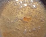 Foto langkah ke 5 dari resep Puding Pinggiran Roti Tawar Lapis Karamel.