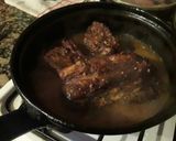 Foto del paso 3 de la receta: Vacío y chorizos bom-bom al vino tinto