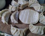 Foto langkah ke 3 dari resep Gyoza ayam.