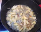 Foto del paso 1 de la receta: Medallones de Solomillo con cebolla y manzana caramelizadas
