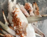 Hình bước làm 1 của món Càng ghẹ xào me