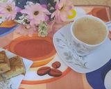 صورة لخطوة 2 من وصفة نيسكافي بالحليب المبخر ☕🥛