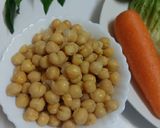 A picture of step 1 of Chana Imli salad 🥗 😋.