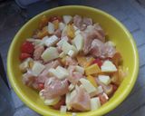 Foto del passaggio 2 della ricetta Pollo sabbioso con patate e peperoni