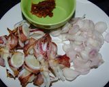 รูปขั้นตอนการทำที่ 9 ของ ยำดอกขจรหมึกไข่ย่าง