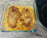 Foto del paso 5 de la receta: Pechuga rebozada con pasta al horno