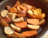 Foto del paso 3 de la receta: Papas y boniatos rústicos sin horno
