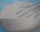 A picture of step 2 of Apple cinnamon pancake.