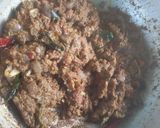 A picture of step 5 of Varuthu araitha country chicken gravy.
