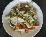 A picture of step 4 of Cabbege apple salad.