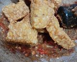 Foto langkah ke 3 dari resep Tempe Penyet Sambal Kencur.