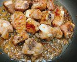 Hình bước làm 2 của món Sườn non kho tiêu & hầm canh đu đủ