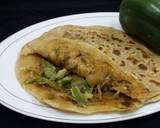 Capsicum Onion Parathas (Shimla Mirch Pyaaz Ka Paratha recipe step 3 photo