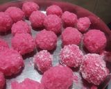 નાળિયેરના લાડુ (Coconut Ladoo Recipe In Gujarati) રેસીપી સ્ટેપ4ફોટો