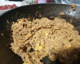Foto del paso 2 de la receta Huevos rellenos con bechamel y carne picada🥚🥚