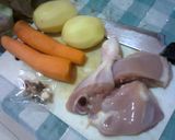 Foto langkah ke 1 dari resep Sop Ayam versi Papa.