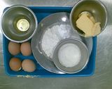 Foto langkah ke 1 dari resep Bolu Gulung.