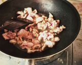 รูปขั้นตอนการทำที่ 2 ของ หมูผัดขิง