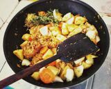 รูปขั้นตอนการทำที่ 8 ของ แกงกะหรี่ไก่ Homemade