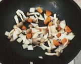 รูปขั้นตอนการทำที่ 8 ของ ไก่ผัดไวท์ซอสเต้าหู้