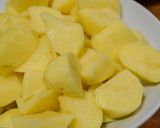 A picture of step 2 of Chicote-Style Patatas Bravas.