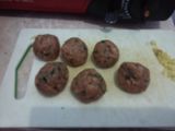 Spageti saus bola daging